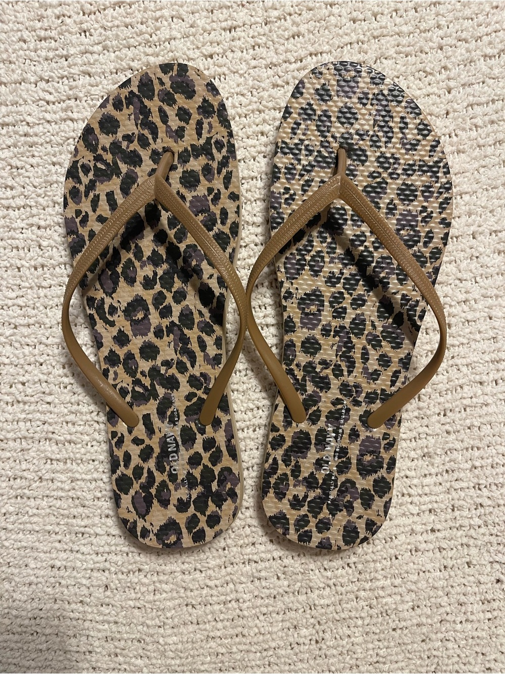Old Navy Leopard Print Flip Flops in Brown and Black
